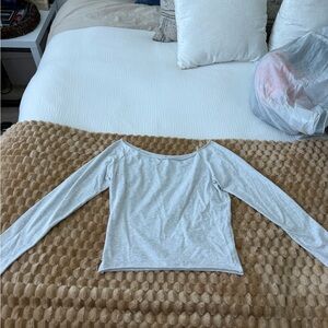 Brandy Melville Light Gray Long Sleeve Top